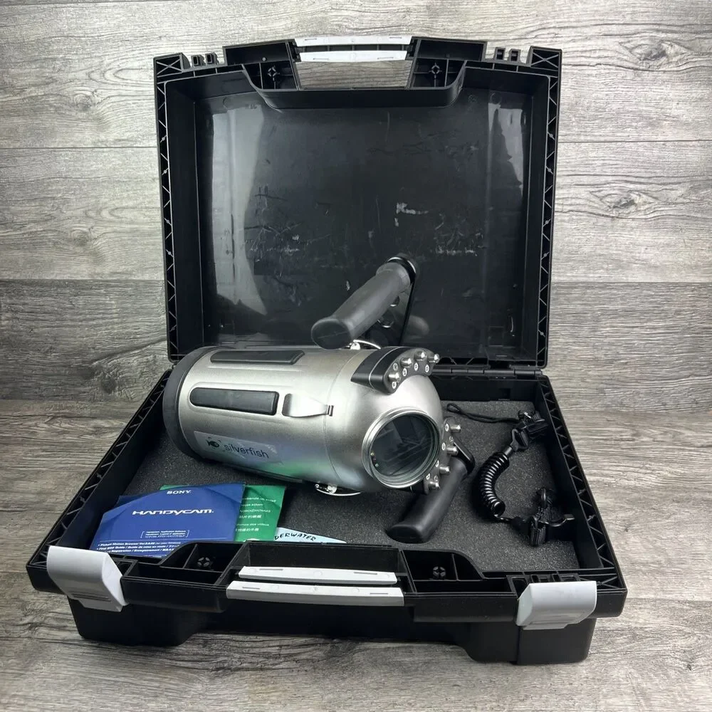 SILVERFISH Underwater P-VERSION CAMCORDER 160m Untested Looks New